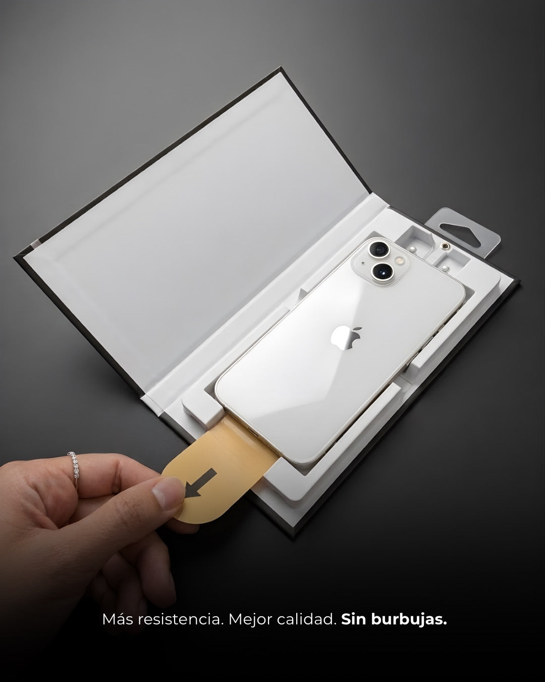 COMBO CLYX: FUNDA CUERO MAGSAFE + TEMPLADO PREMIUM CON COLOCADOR